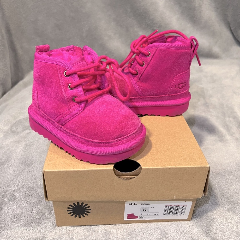 UGG Neumel II Toddler Boot